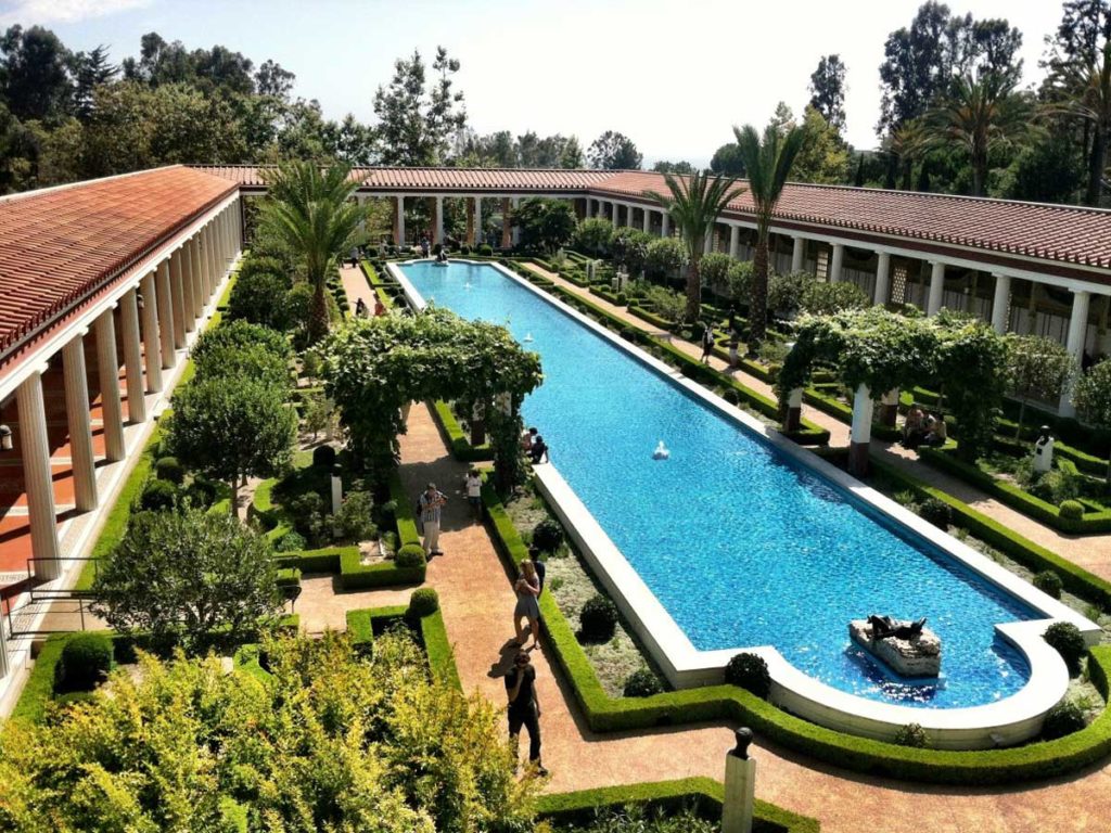 Malibu swimming pool