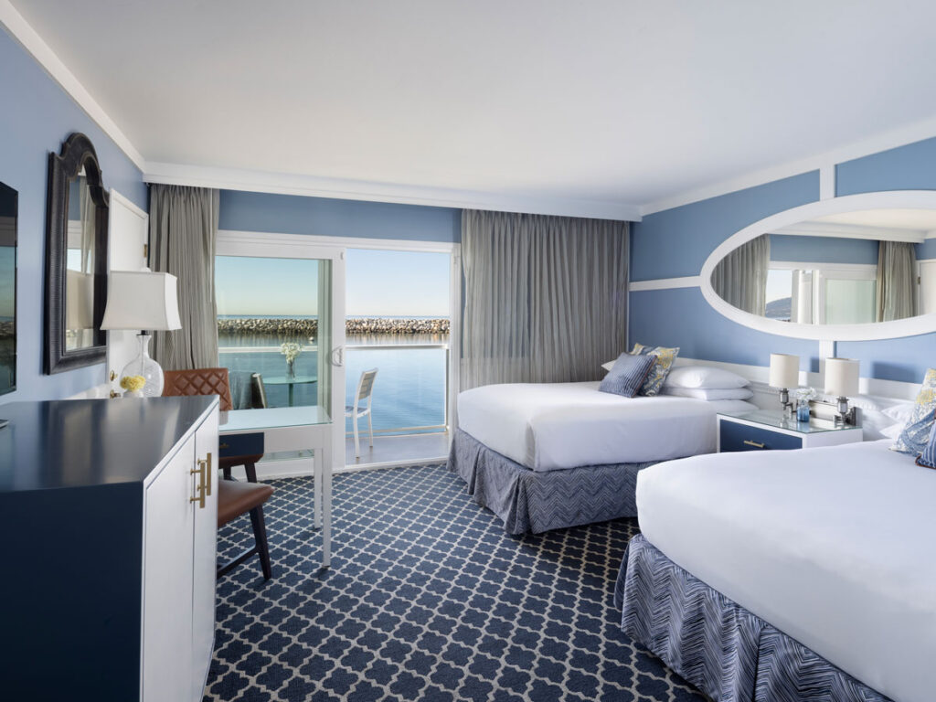 Guestroom With An Ocean View In Redondo Beach